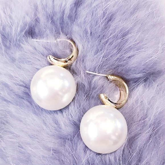 Big Pear Earrings Statement Costume Jewelry - Picture 4 of 5